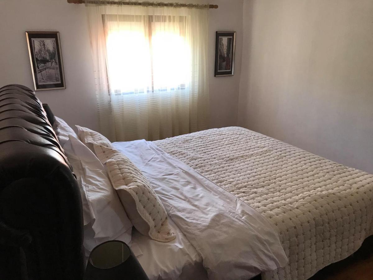 Apartmani Breze Подгорица Экстерьер фото