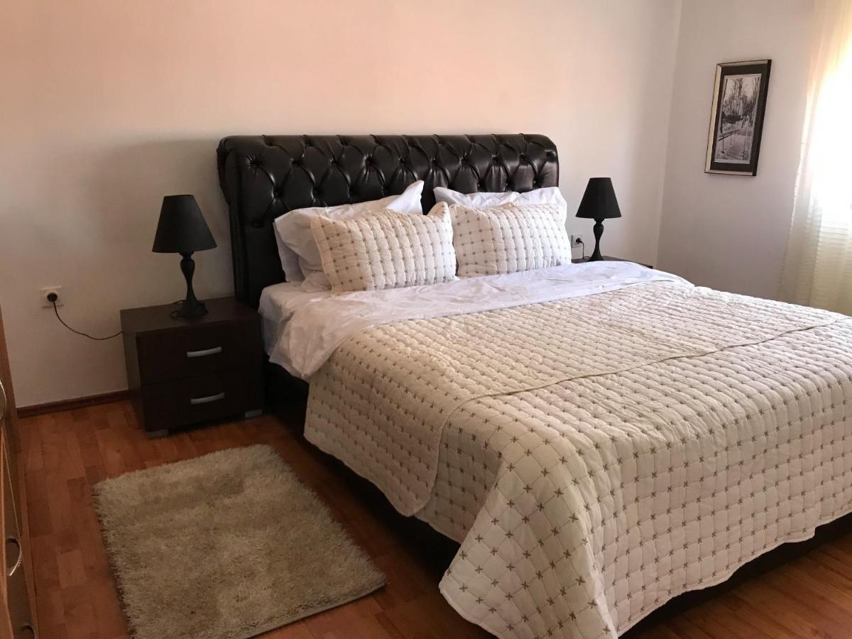 Apartmani Breze Подгорица Экстерьер фото